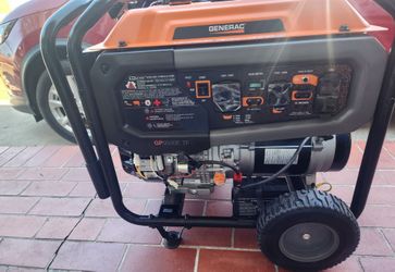 Generac 12,500W Tri-Fuel Generator