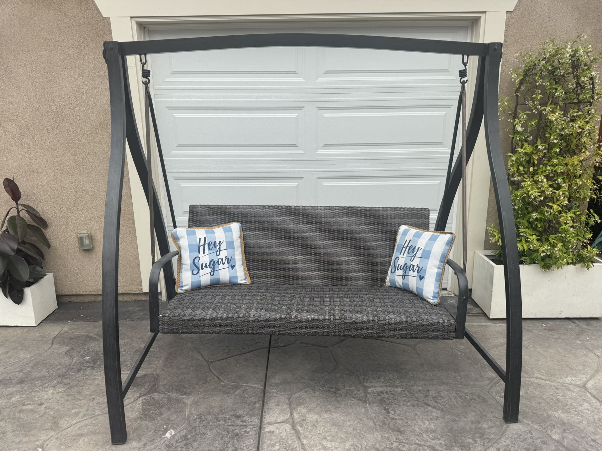 Patio Porch Swing