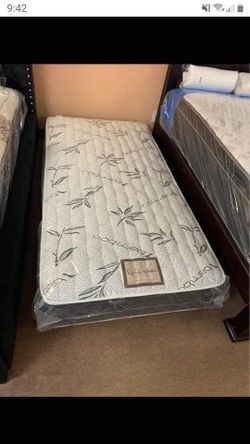 New bamboo twin size