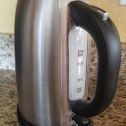jura inc model 277 electric kettle