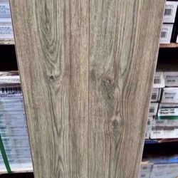 TrafficMaster - Tully River Oak 7 mm T x 7.56 in. W Water Resistant Laminate Flooring (26.56 sq.ft./case)