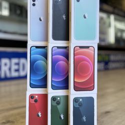iPhone 11, 12, And 13 Available (UNLOCKED)