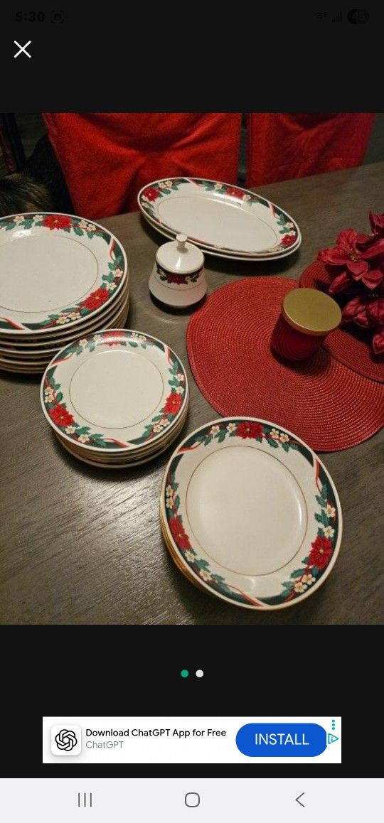 Christmas Dish Set For 8