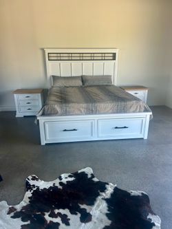 Brand New Bedroom King Set