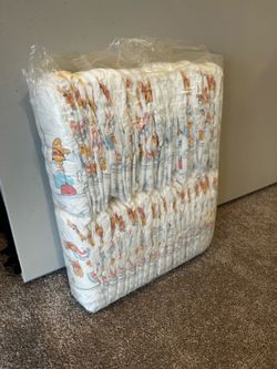 Huggies size 4 diapers 66 count
