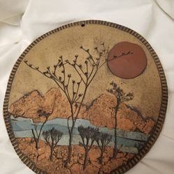 Round Stone Scenery Plaque