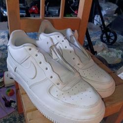 White Nike 