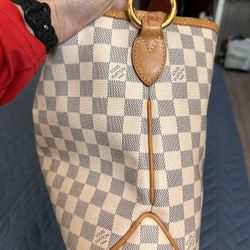 Louis Vuitton Hobo