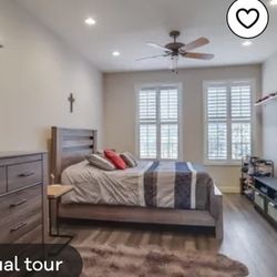 Queen size bedroom set 