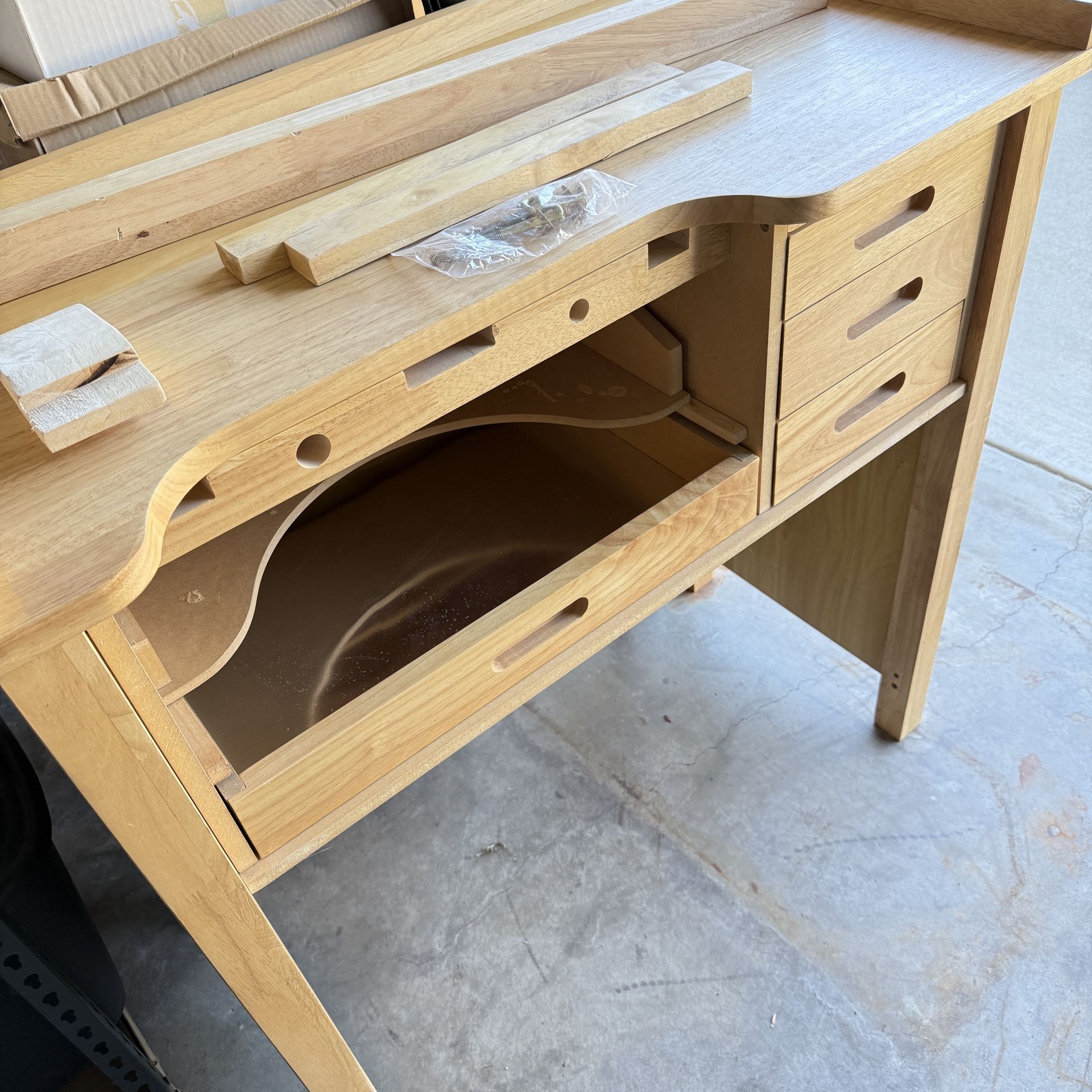 Rio Grande Basic Jeweler’s Bench