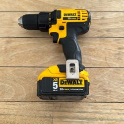 DEWALT 20v Max Cordless Drill 1/2 inch