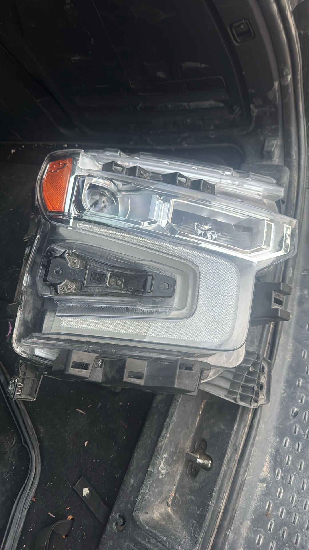 2023 Silverado 1500 Headlight RH
