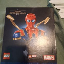 Lego Iron Spider -Man bust