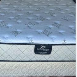 Queen Bed Set Serta Perfect Sleeper