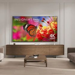 Insignia F50 4 K 70” New 🆕 In Box With Swivel Wall Mount