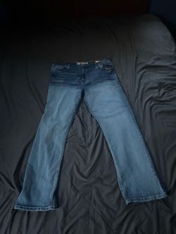 Men's Classic Blue Wash Jeans. Size XXL (40)