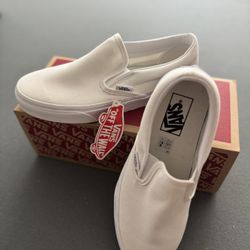 Vans New In Box Size 7.5 Women 