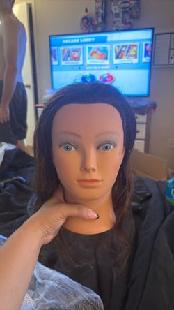 COSMETOLOGY MANIKIN HEAD (Marianna Industries, 5 total)