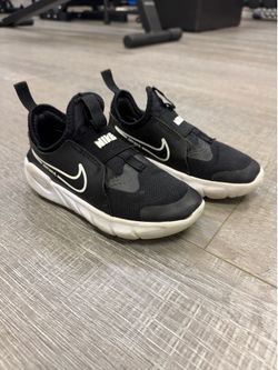 Nike Flex Runner 3 size 12c