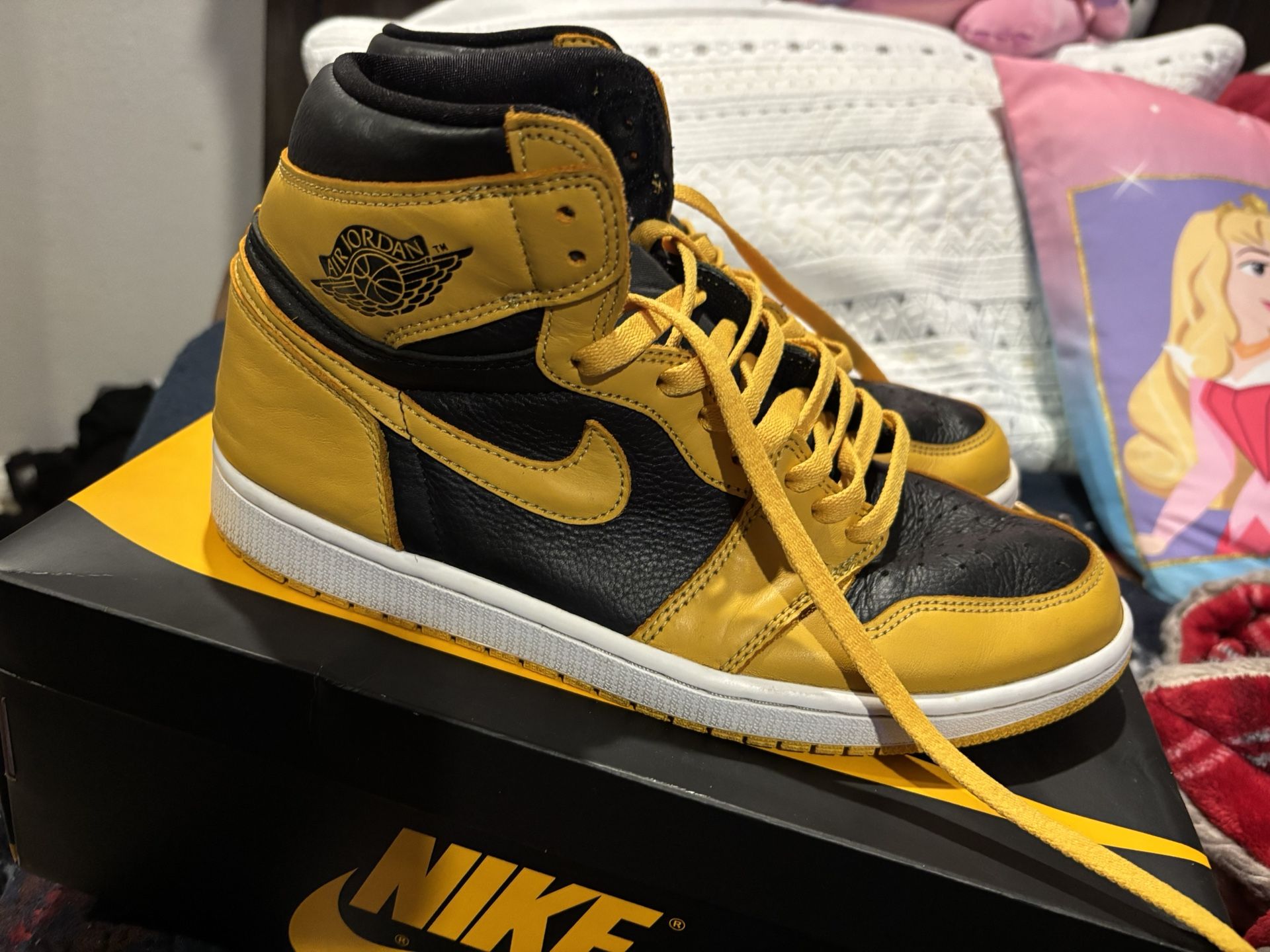 Jordan 1 Pollen
