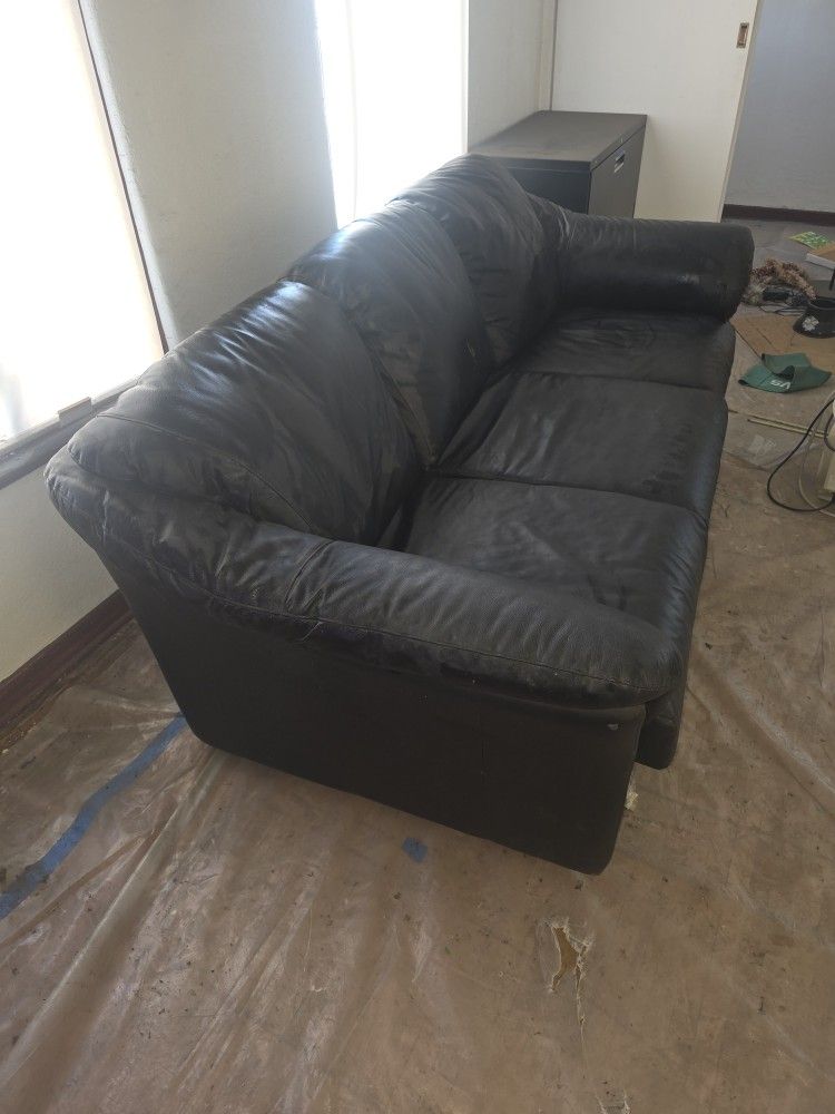 Classic  Sofa 