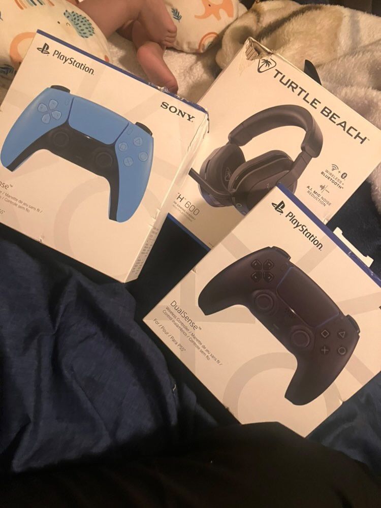 Playstation 5 Gaming Bundle