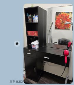 Salon Station and Mirror.