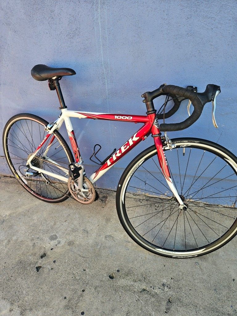 Trek Road Bike 