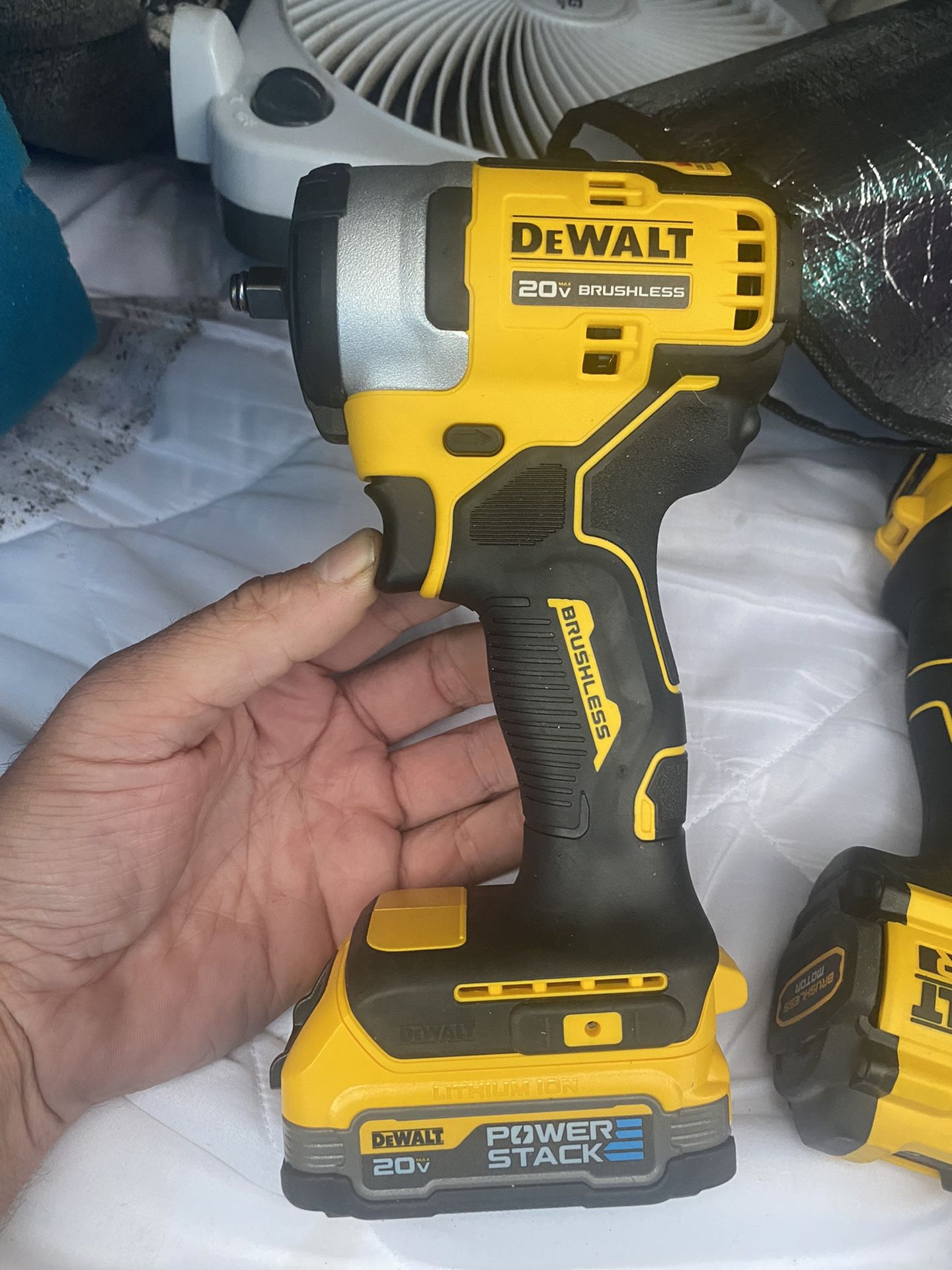 Dewalt Brushless Impact Driver And Powerstack Battery