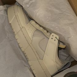 Nike Dunk Low Disrupt Coconut Milk