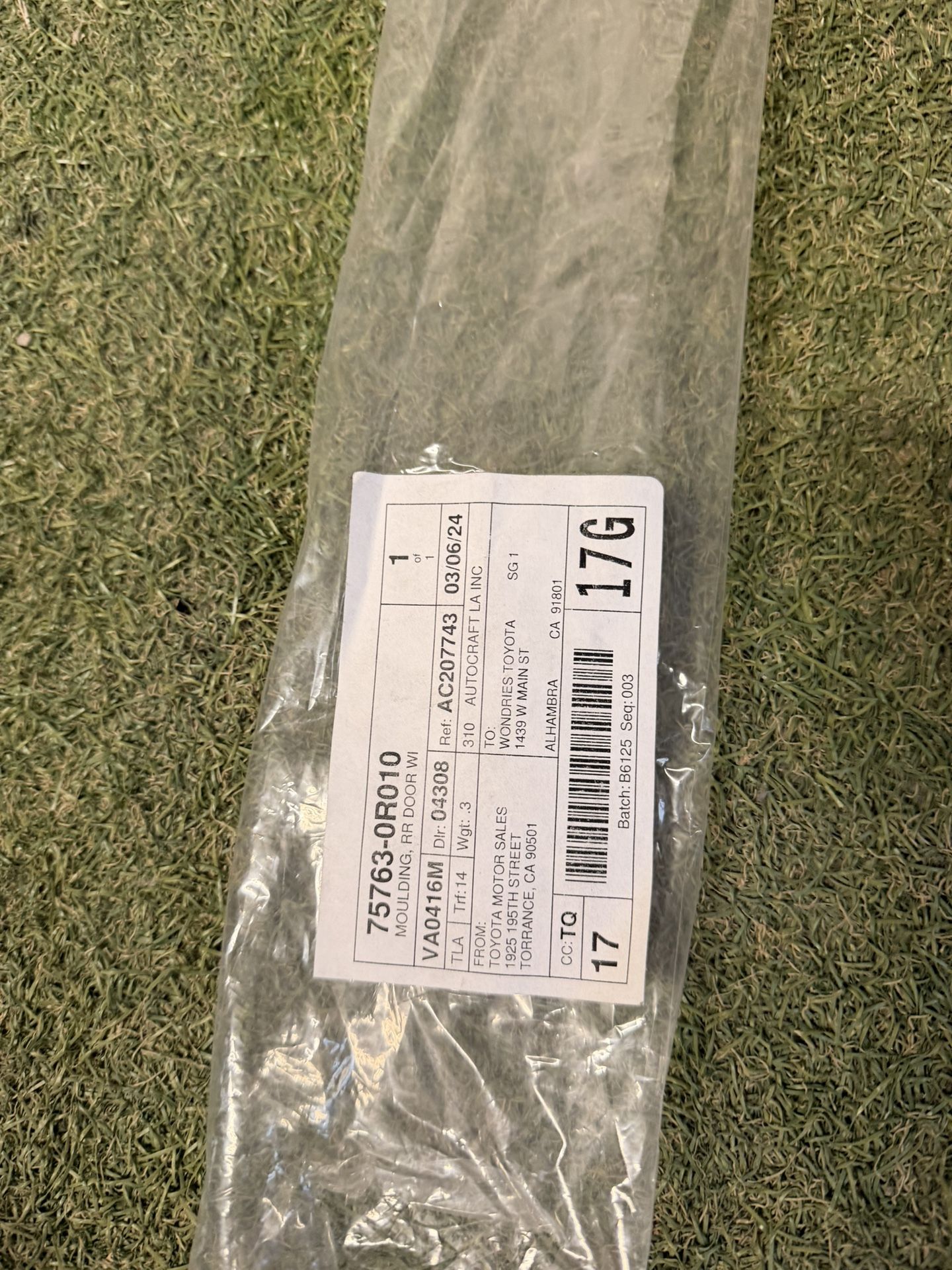2019-25 Toyota RAV4 Right Rear Window Molding