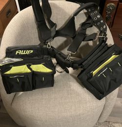 AWP Trapjaw Tool Rig With Suspenders $85 New