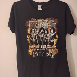 Rare Beautiful KISS Concert Bought T-shirt Med
