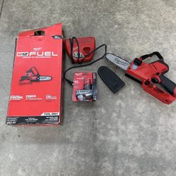 Milwaukee M12 FUEL 12V Lithium-Ion Brushless Battery 6 in. HATCHET Chainsaw W/ Brand New Lithium-Ion XC Extended Capacity “6.0”Ah, Charger