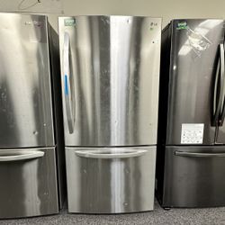 New Lg Bottom Freezer 