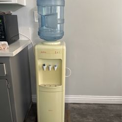Old Gen Water Dispenser 