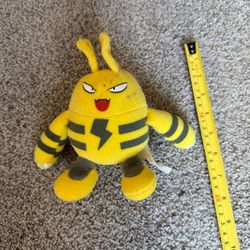 Pokemon Plush Elekid Hasbro 2000 doll figure stuffed Poke go toy Vintage