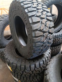 New set of tires aplus mud terrain 33 1250 17