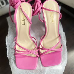 Pink Heels Size 6