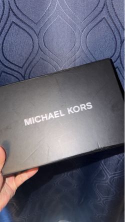 Michael Kors Jet Set Travel Signature Logo Smartphone Wallet