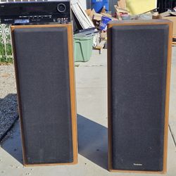 Old School Technique Speakers And A Great Receiver