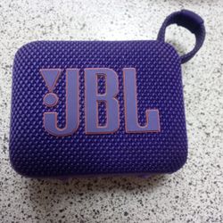 Purple JBL Go 4 Portable Speaker 