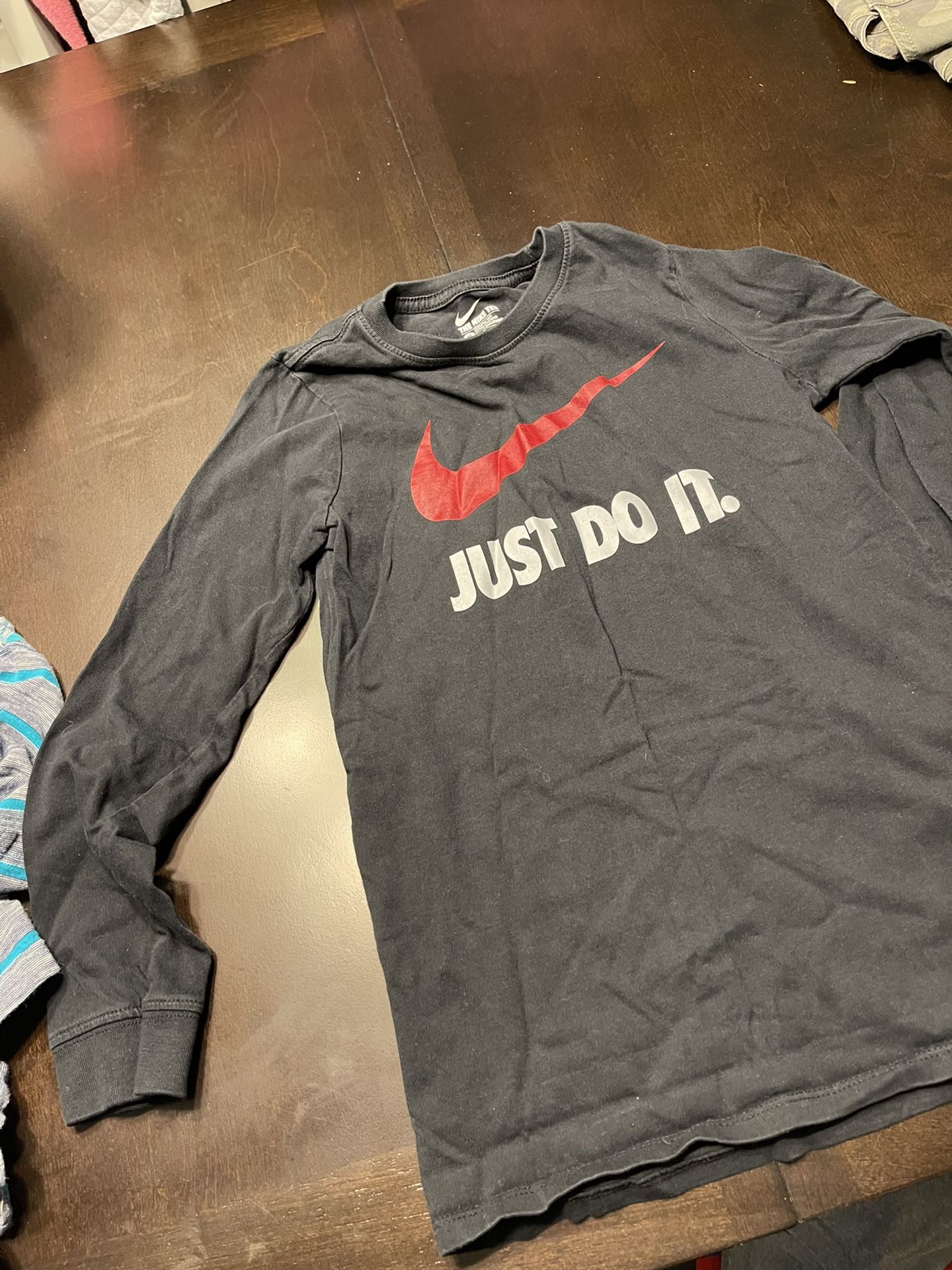 Boys Nike Medium