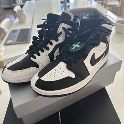Jordan 1 Mid Split Balck White 8