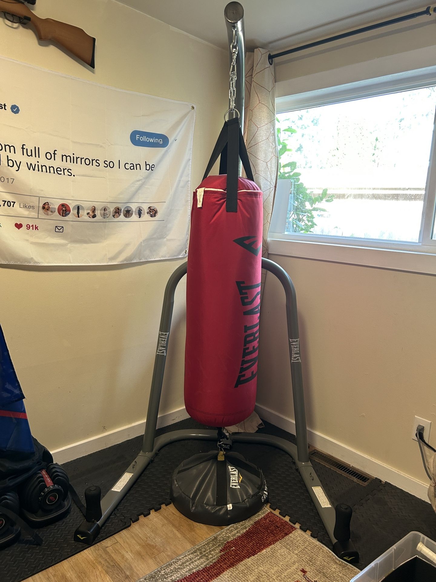 Heavy Bag With Stand And Anchor