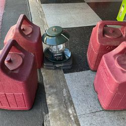 Coleman propane lantern dual mantles 4 lantern with hard cases