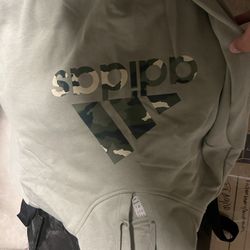 Adidas Sweatshirt 