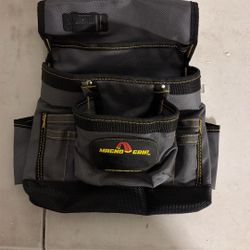 11 in. 10-Pocket Platinum Magnetic Tool Pouch with Belt