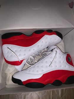 Jordan 13 Chicago size 8 men