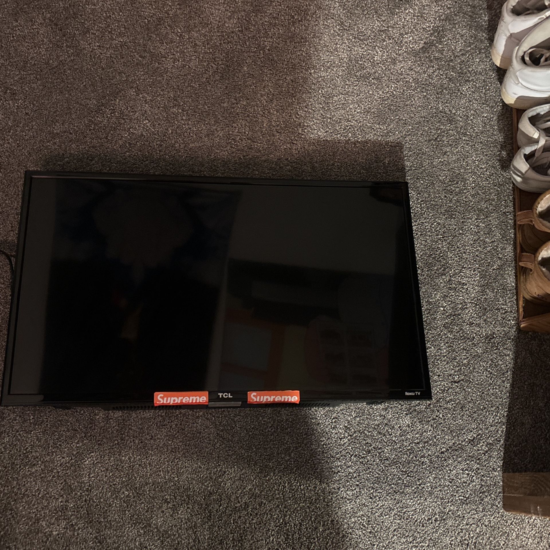 TCL Roku Tv 32 Inches